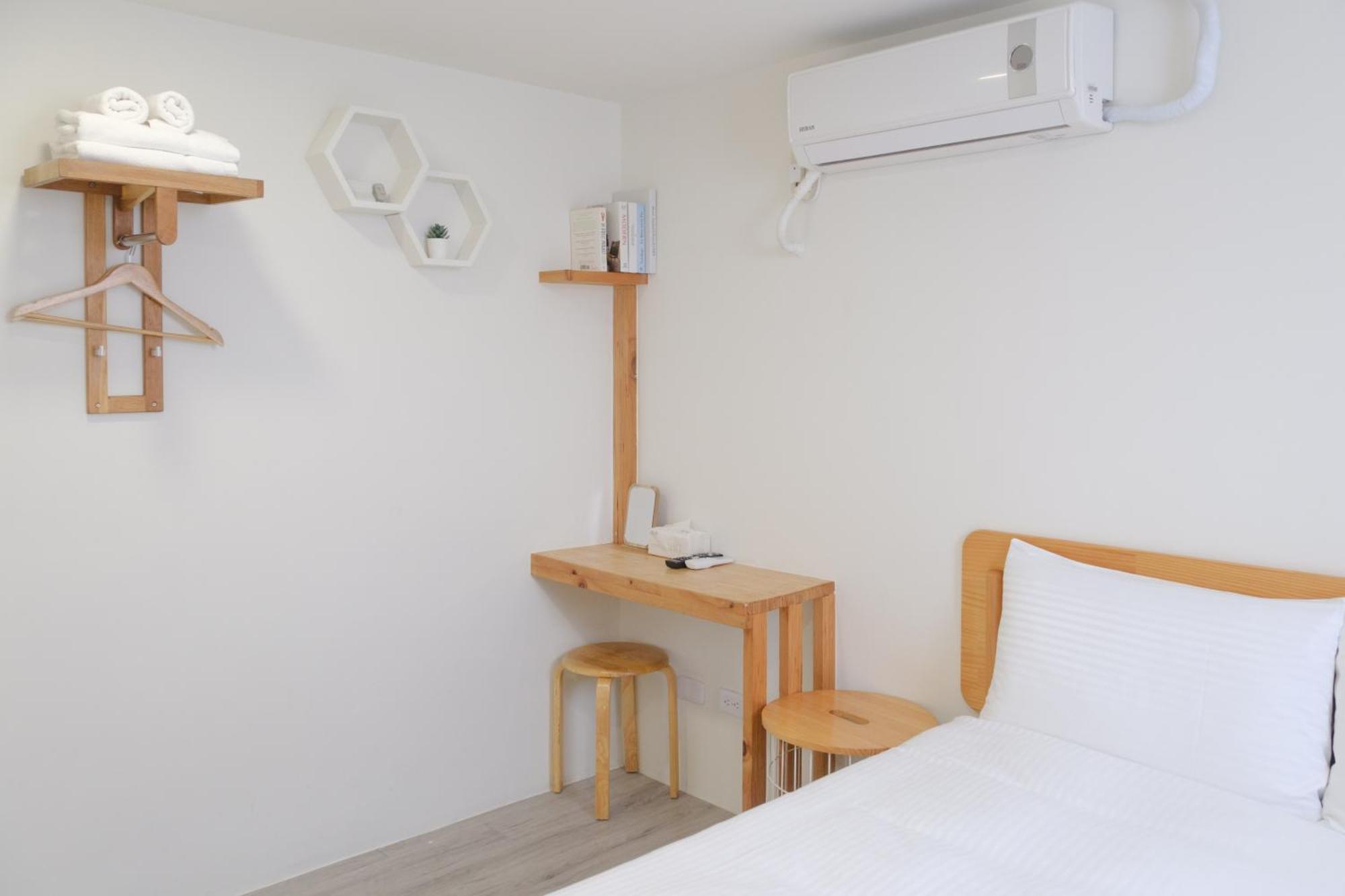 See U Apartment Tainan Extérieur photo