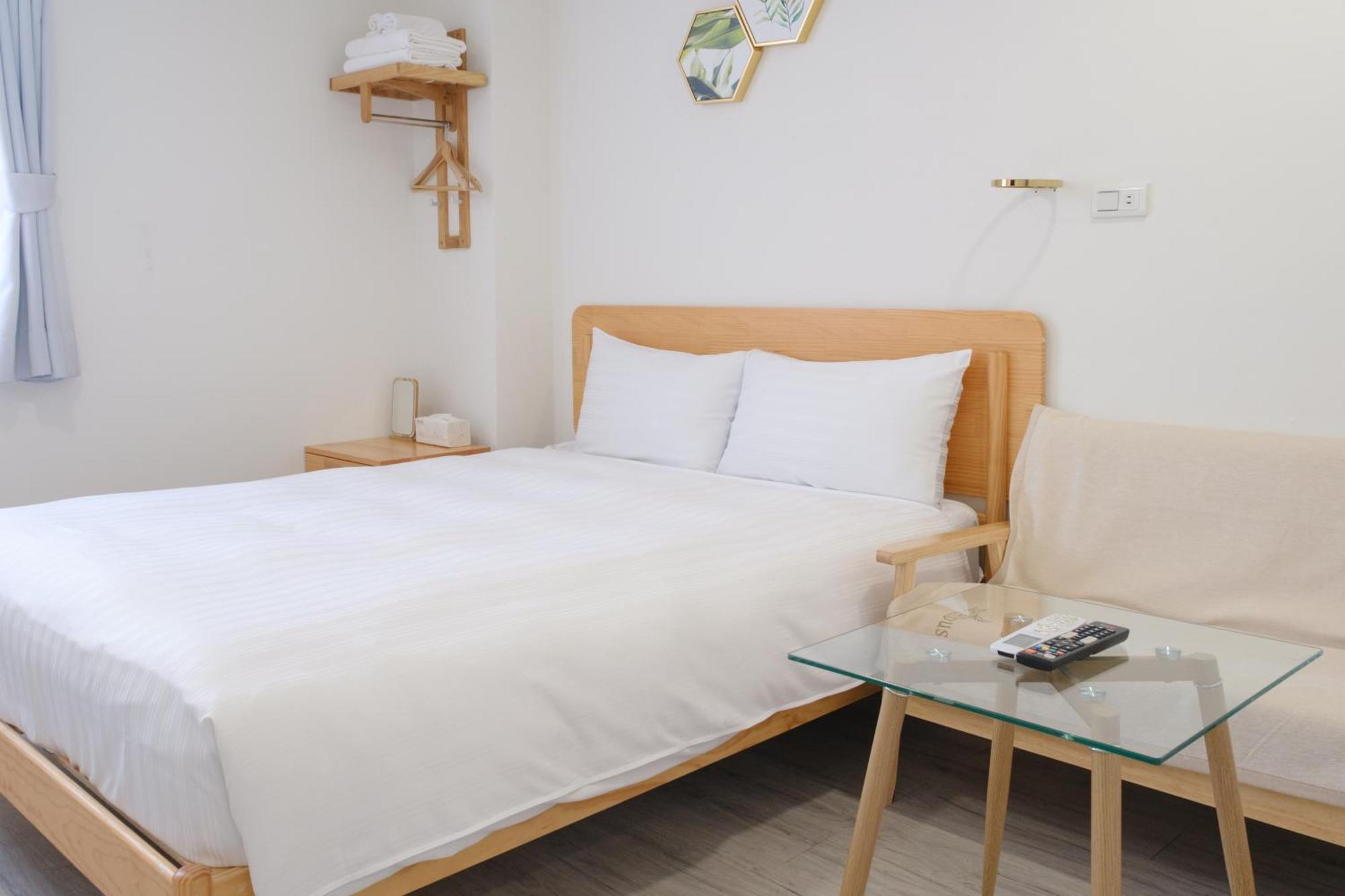 See U Apartment Tainan Extérieur photo