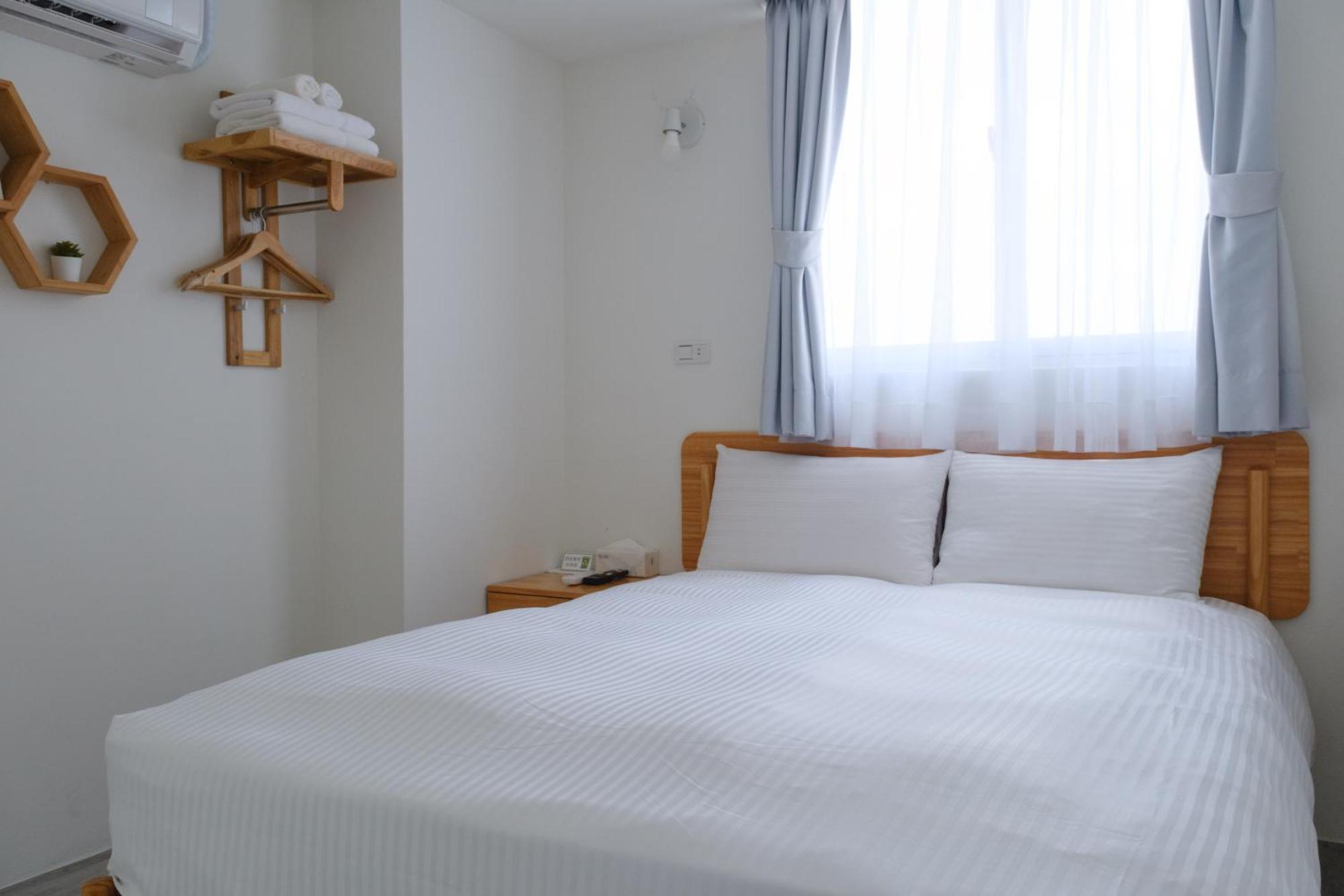 See U Apartment Tainan Extérieur photo