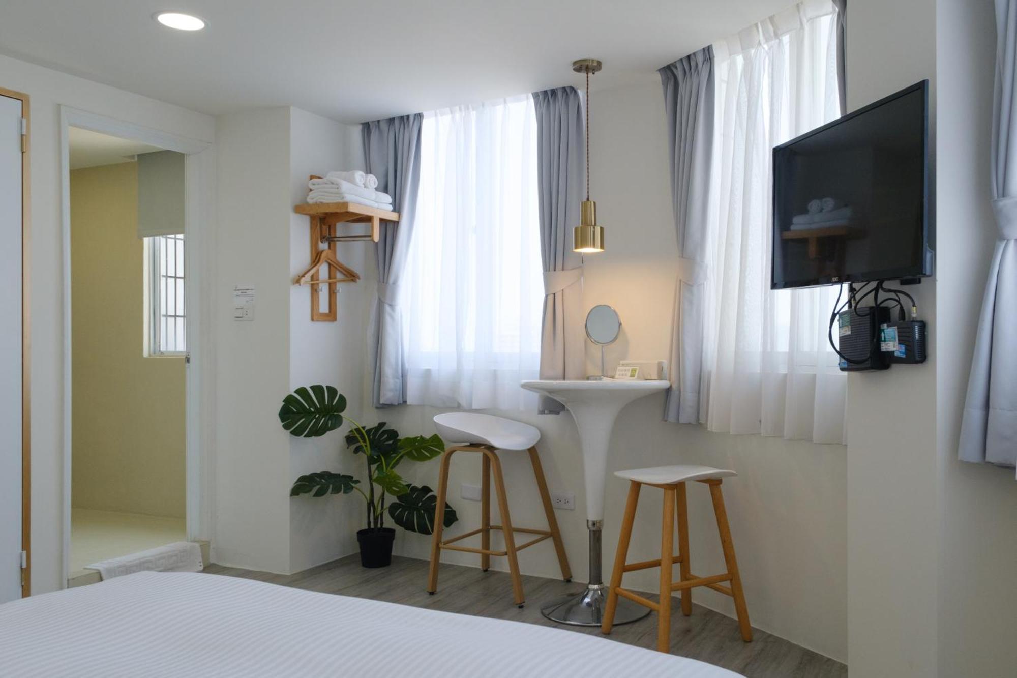 See U Apartment Tainan Extérieur photo